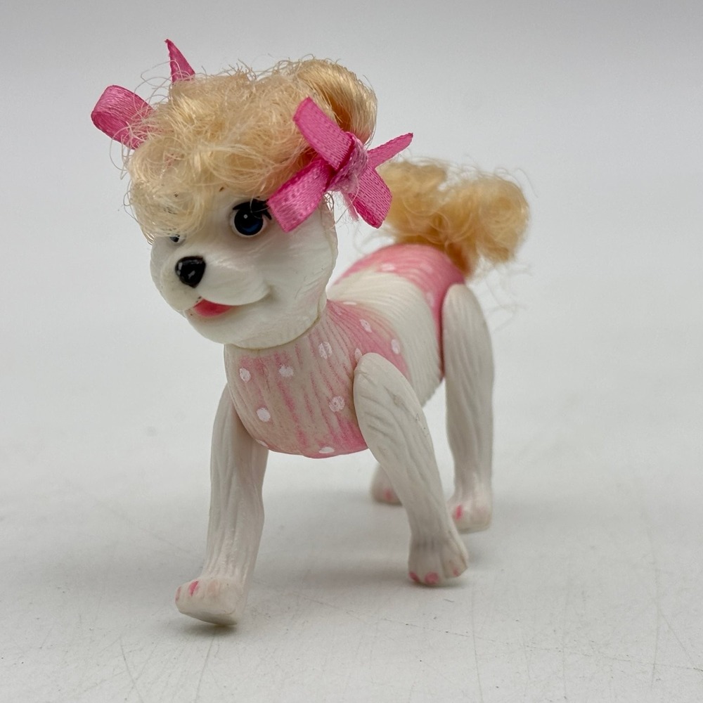 Polly Pocket Happenin Pet Salon Sugar Poodle Dog Blonde Hair Pink Bows 2002